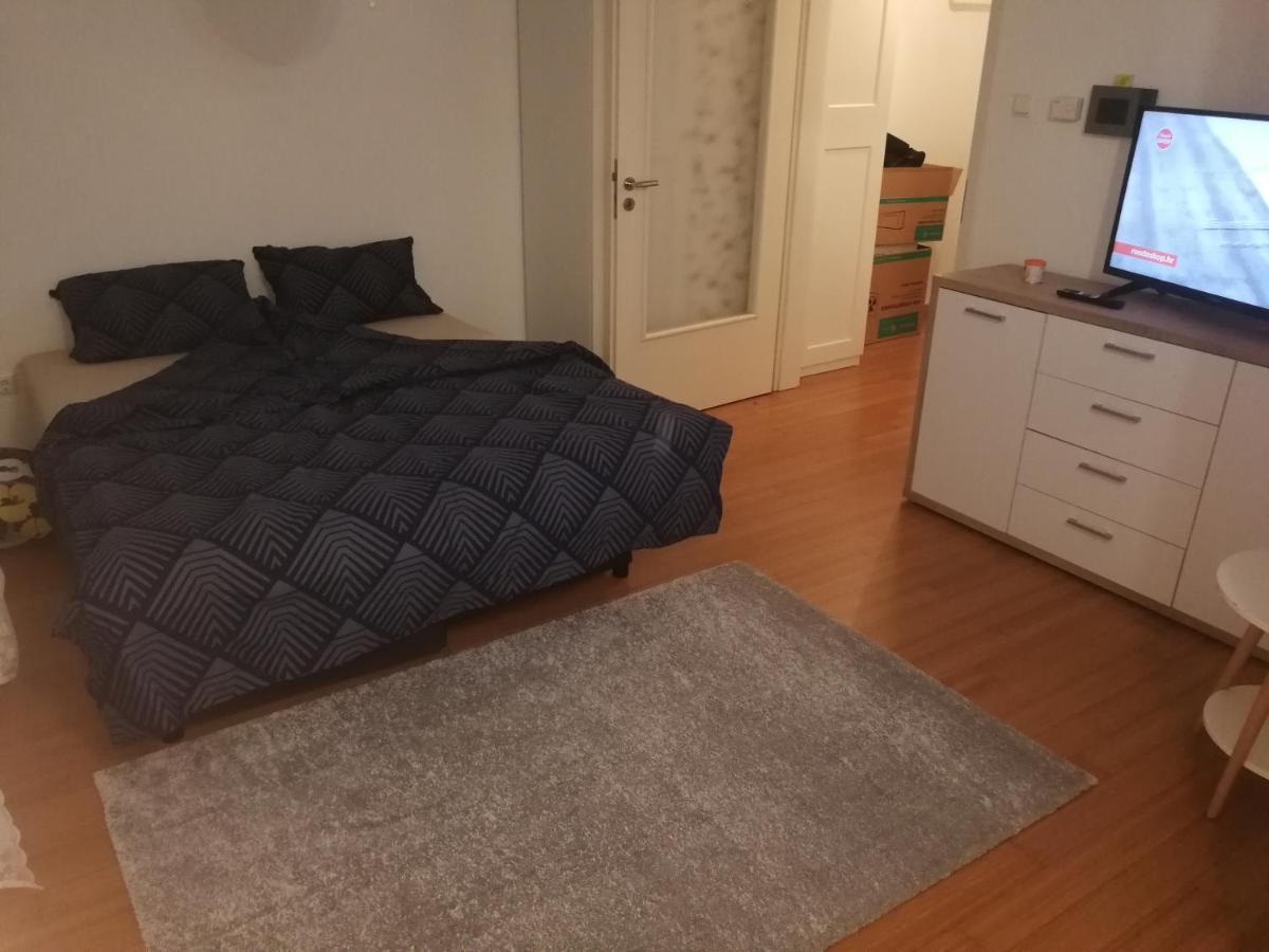 Iver Apartman Sesvete Exterior foto