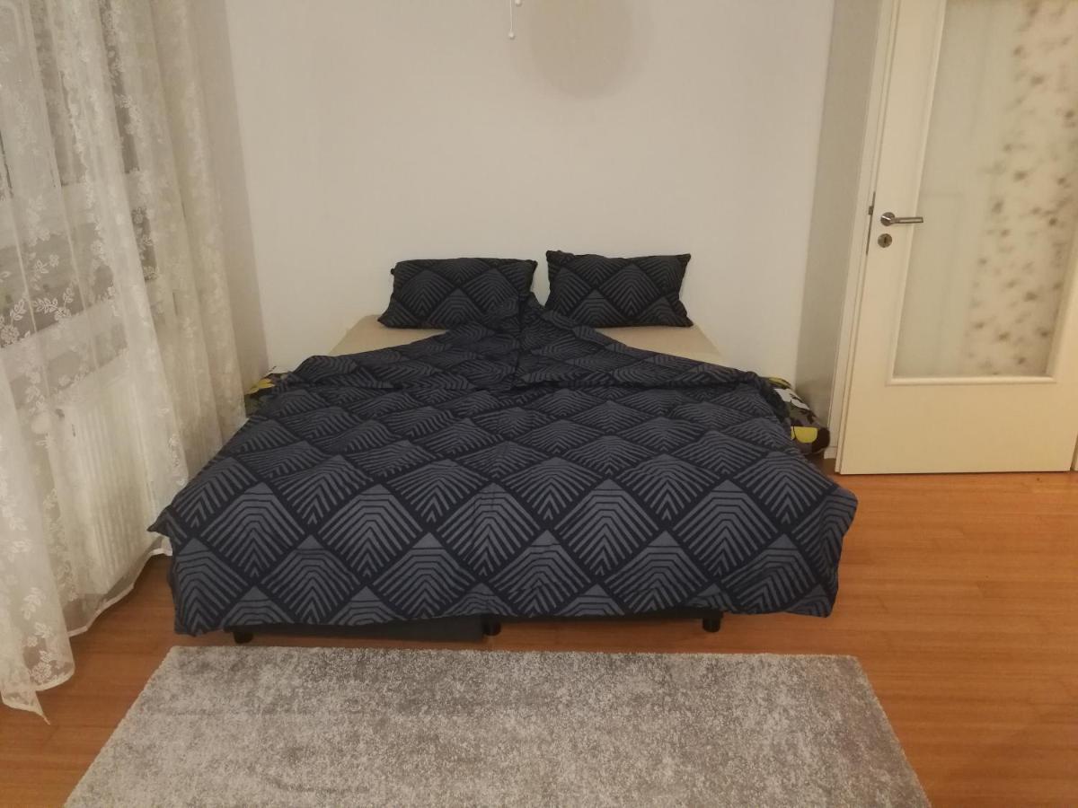 Iver Apartman Sesvete Exterior foto